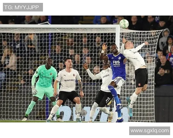 巴黎圣日耳曼客场战平雷恩,瓦拉内打入制胜球拯救巴黎圣日耳曼 巴黎圣日耳曼客场战平雷恩,瓦拉内打入制胜球拯救巴黎圣日耳曼