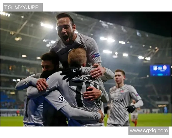 巴塞罗那创纪录签下世界级球星，球队实力再度提升