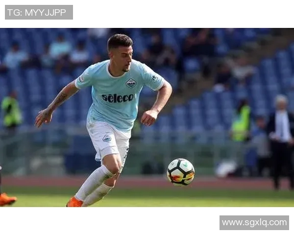 米林科维奇成功复出,备战新赛季 米林科维奇成功复出,备战新赛季